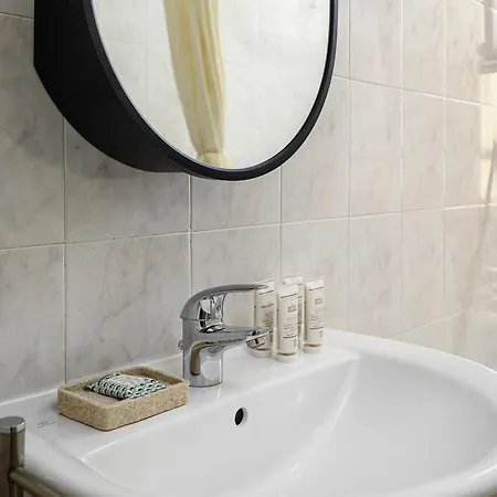 דירה Isola Silent Retreat - Design 10 Min From *